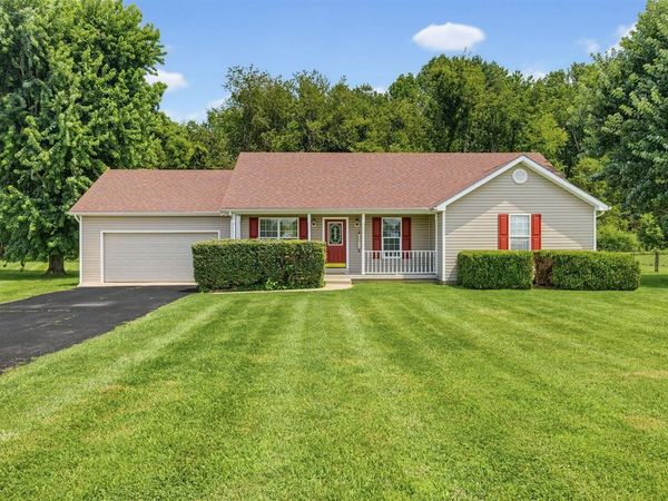 80 Gateway Court, Smiths Grove, KY 42171