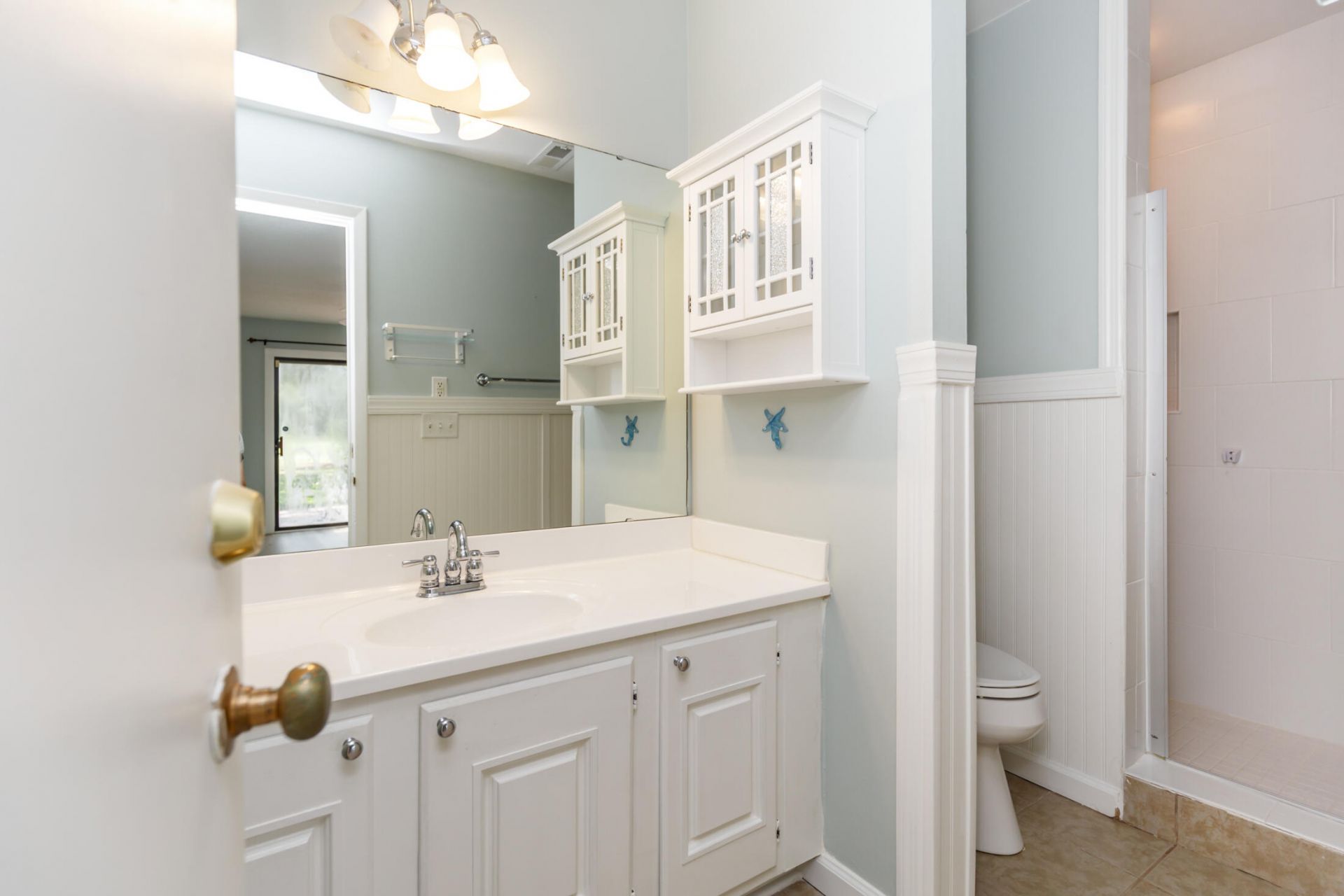 101 Ventura Place Photo 24