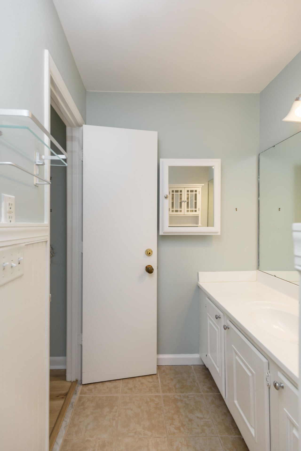 101 Ventura Place Photo 26