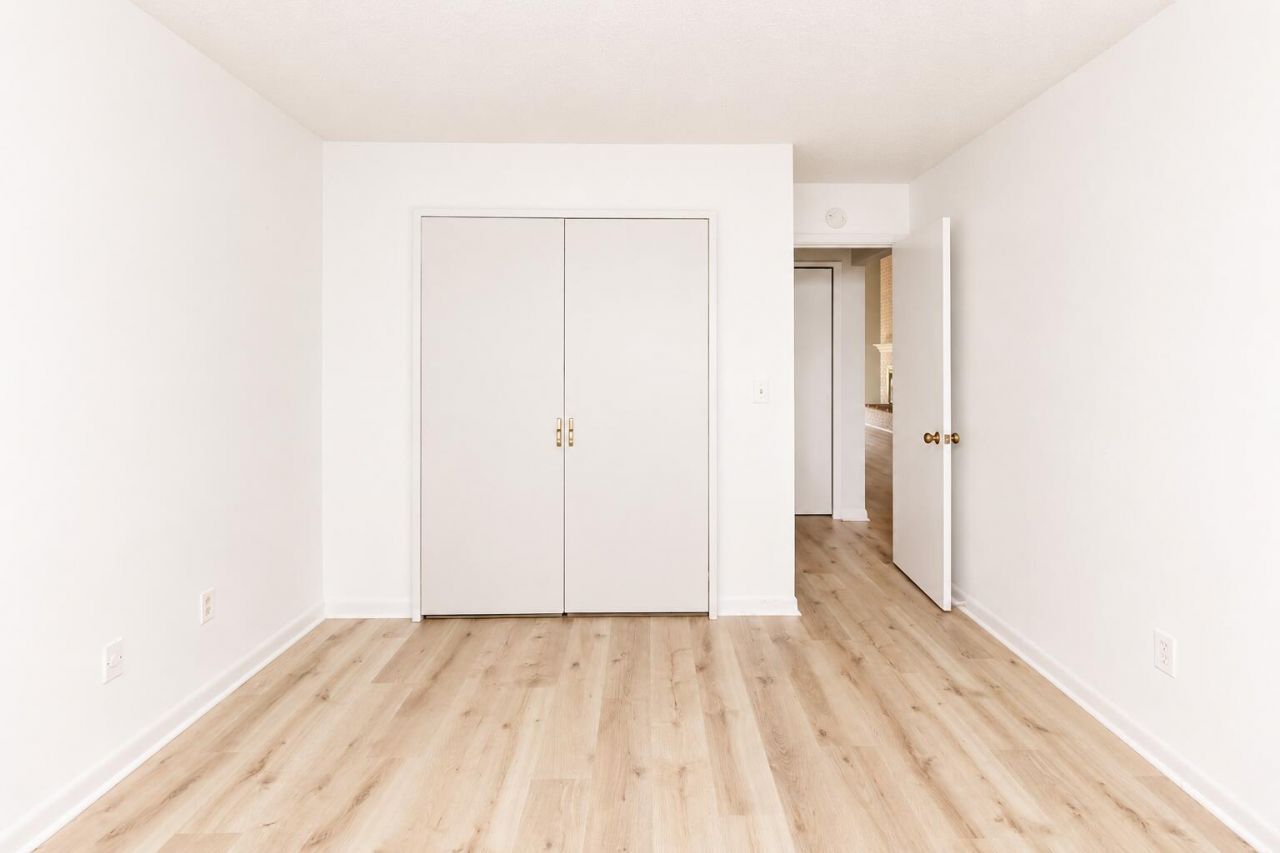 101 Ventura Place Photo 30
