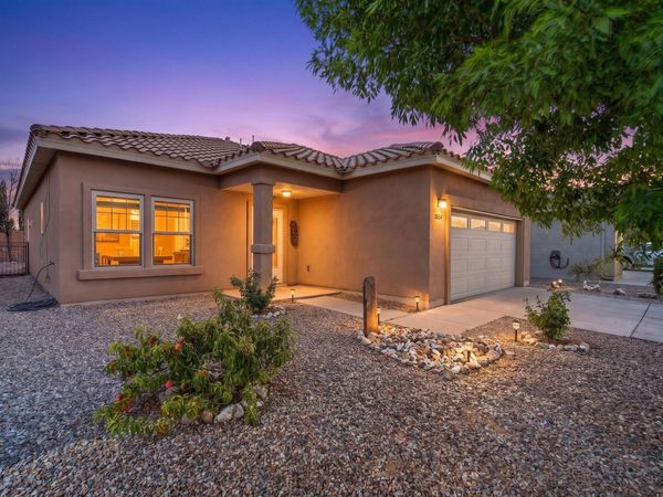 2834 Bayas Road SE, Rio Rancho, NM 87124