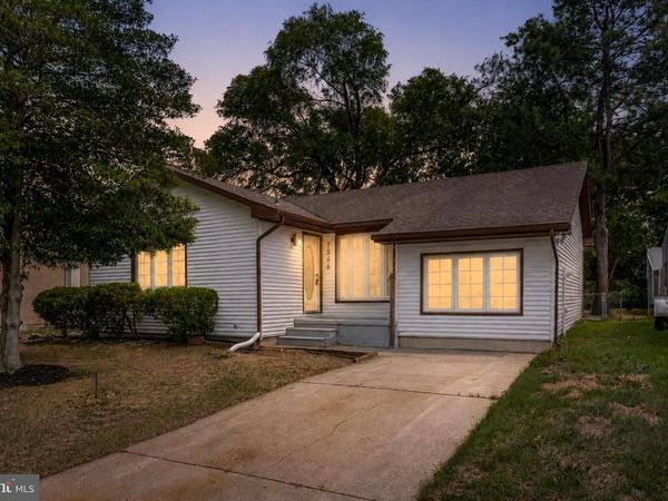 7566 MSGR FALLON DRIVE, PENNSAUKEN, NJ 08109
