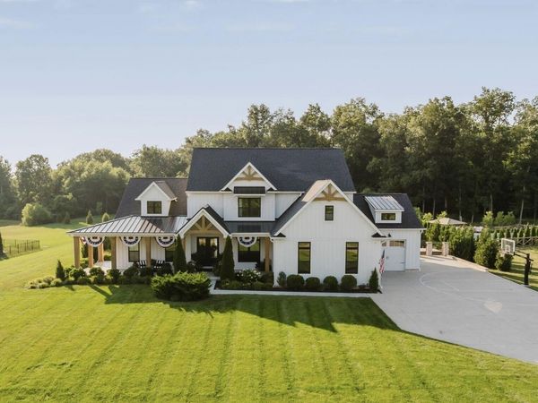 9525 Britonwoods Drive , Galena, OH 43021