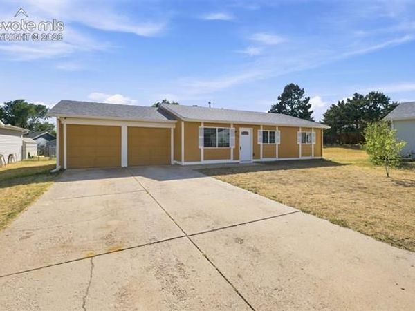 7010 Shoshone Way, Colorado Springs, CO 80915