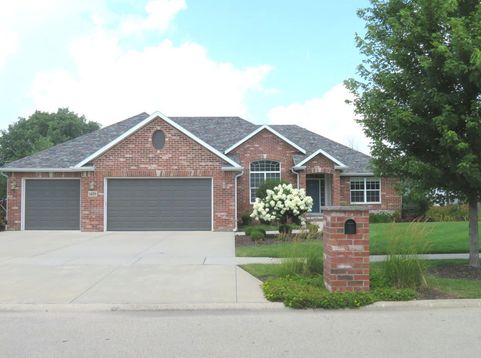 Main Photo