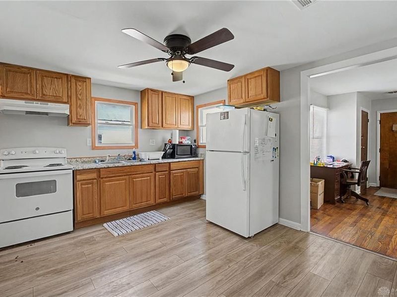 230 E Main Street, Verona, OH 45378 Photo 13