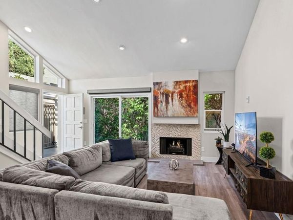 6228 Caminito Araya , San Diego, CA 92122