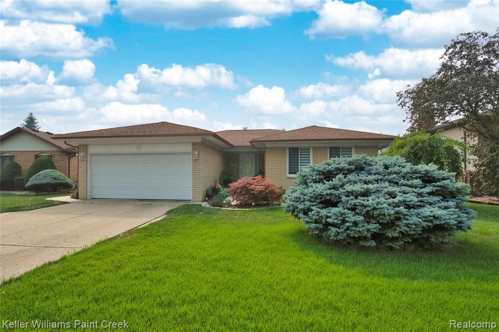 38727 Mount Kisco Drive, Sterling Heights, MI 48310 Main Photo