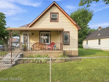 75 E Cicotte Street, River Rouge, MI 48218