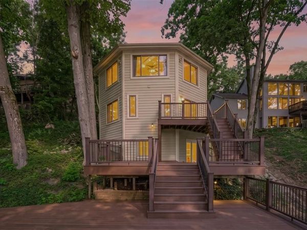 8516 Thendara Boulevard, Independence Twp, MI 48348