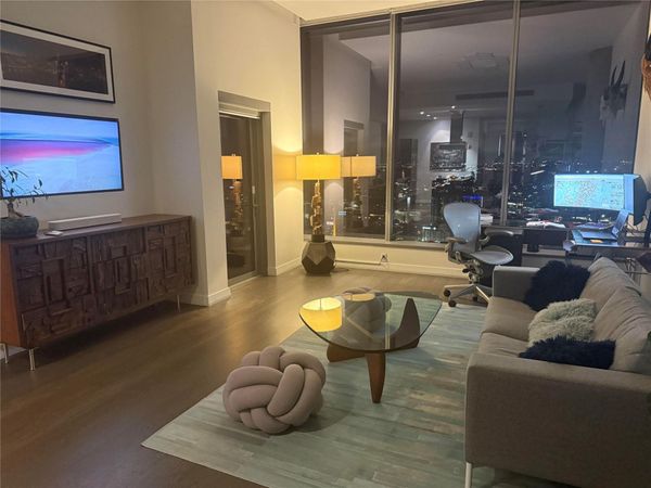 210 Lavaca ST, Unit 2803, Austin, TX 78701