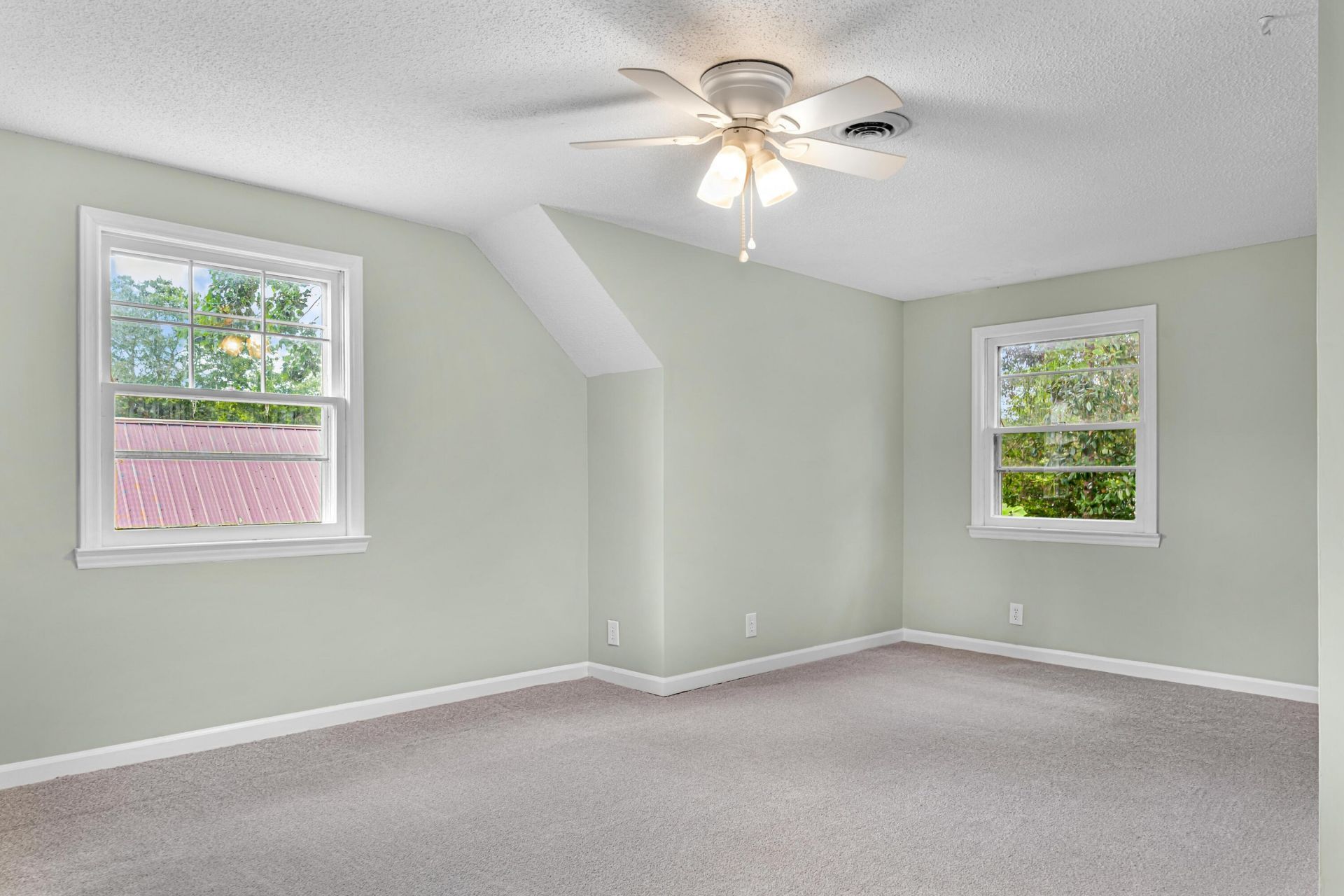 2858 Riley Street Photo 27