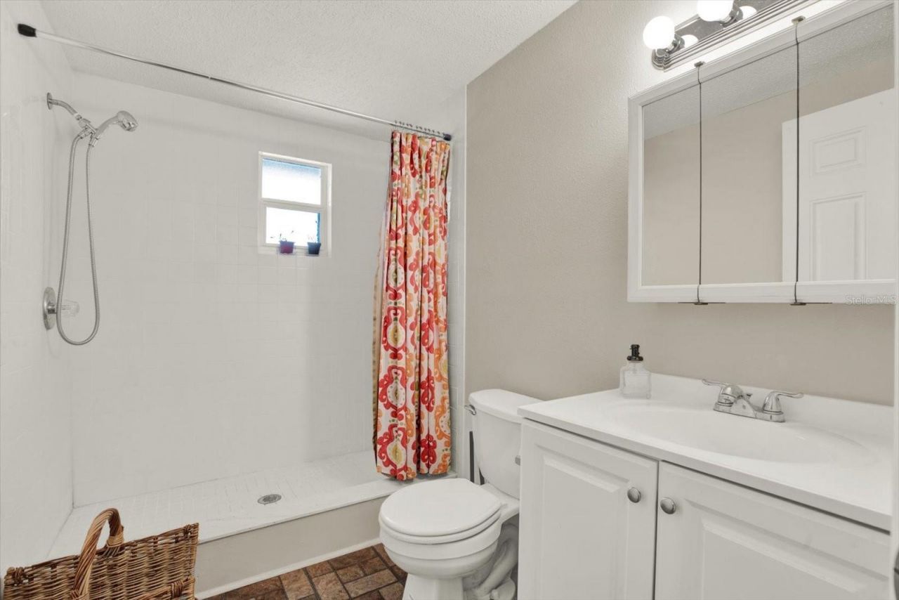 5642 Dove Drive , New Port Richey, FL 34652 Photo