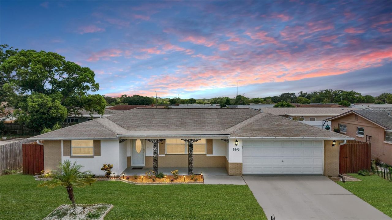5642 Dove Drive , New Port Richey, FL 34652 Photo