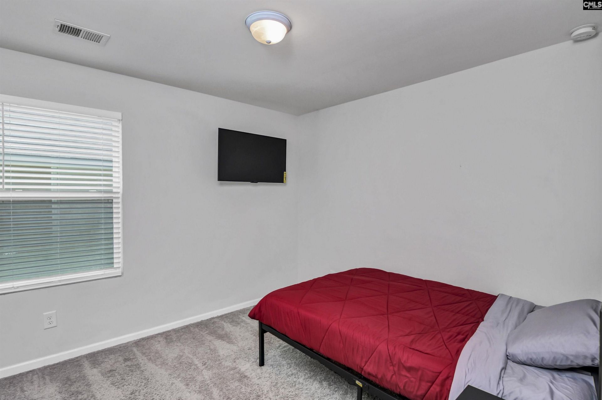 1033 Matchingham Drive  Photo 20