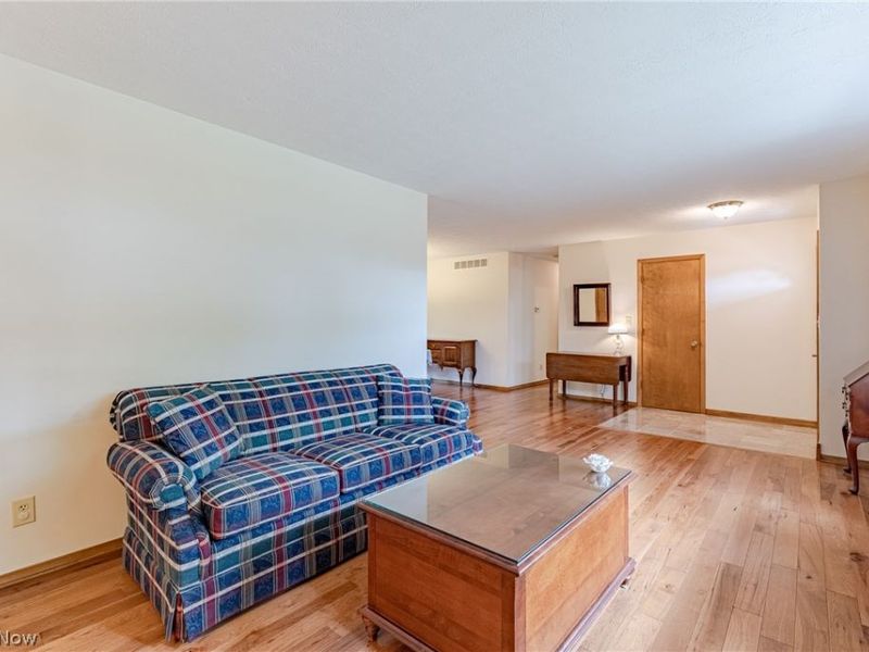 86 Blue Hill Lane, Fairlawn, OH 44333 Photo 4