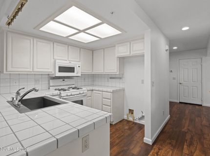 1179 Cottonwood Street, Unit APT 15, Gardnerville, NV 89410 Photo