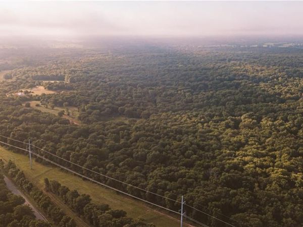 Ridge Creek Road, Tribbey, OK 74852