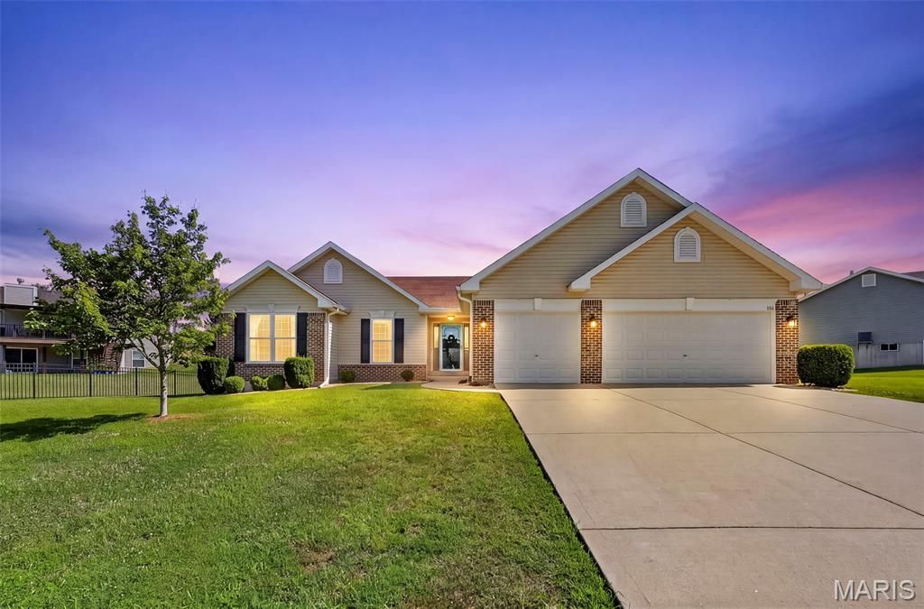 151 Riverdale Woods Circle , O Fallon, MO 63366 Main Photo