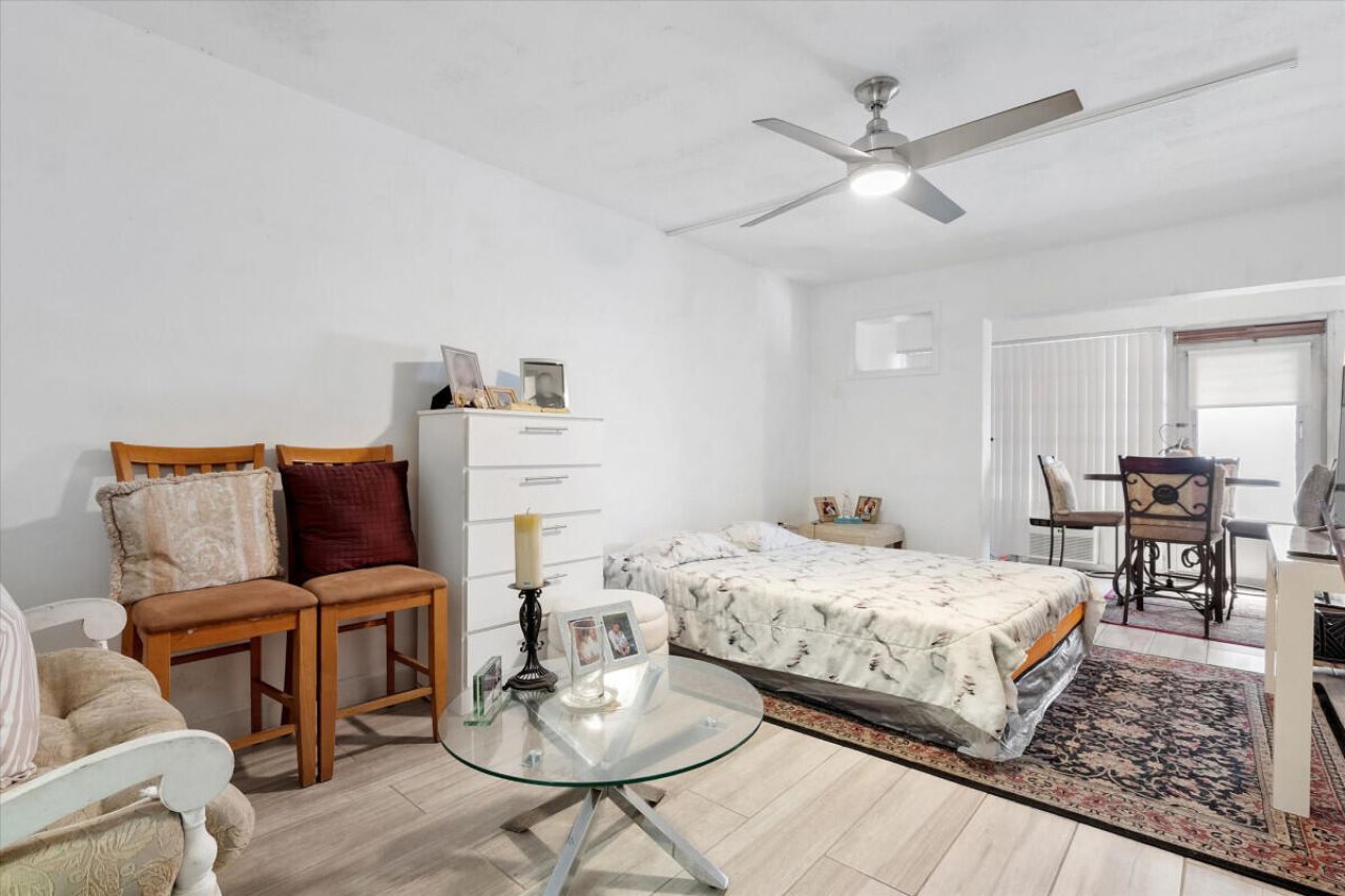 18801 NE 2nd Avenue, Unit 1005, Miami, FL 33179 Photo