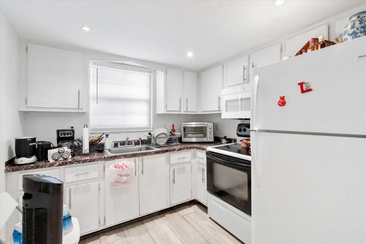 18801 NE 2nd Avenue, Unit 1005, Miami, FL 33179 Photo