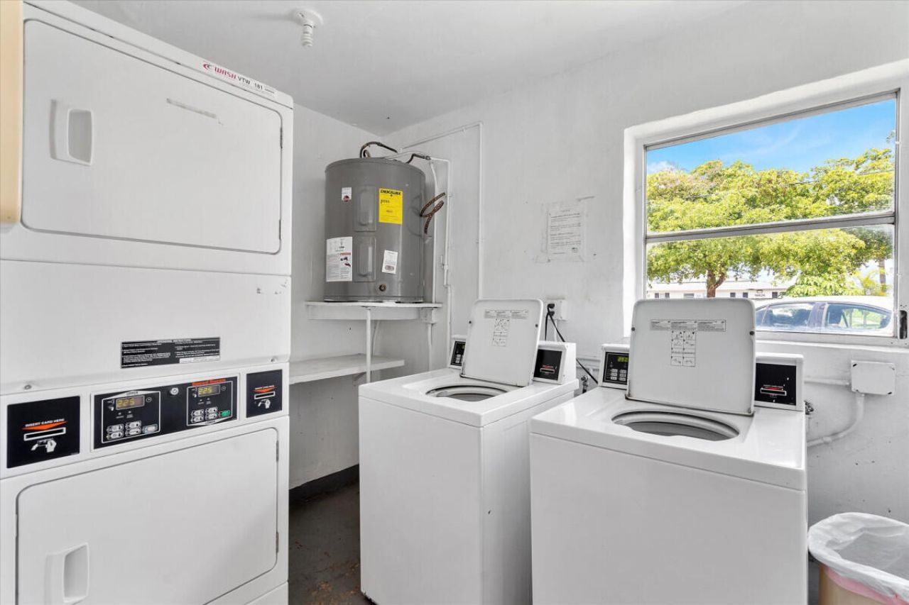 18801 NE 2nd Avenue, Unit 1005, Miami, FL 33179 Photo