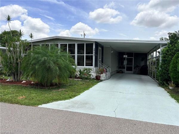 2777 Indianwood DR , NORTH FORT MYERS, FL 33917