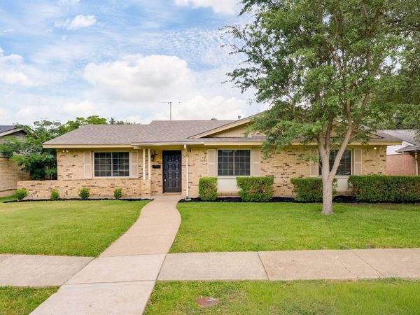 813 Chevy Chase Drive, Garland, TX 75043