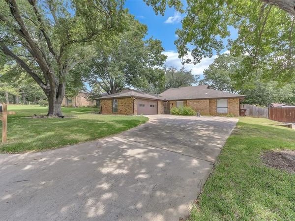 1401 San Gabriel Drive, Denton, TX 76205