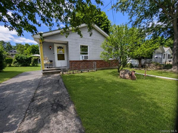 41 Clinton Street , Middletown, NY 10940