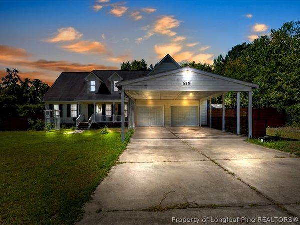 618 Southwick Drive, Fayetteville, NC 28303