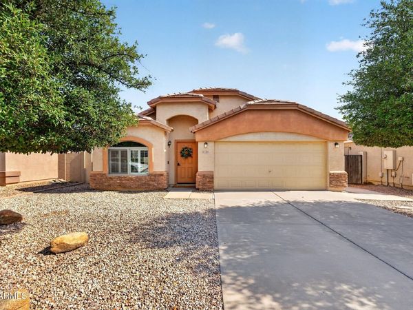 1283 E ELM Road, San Tan Valley, AZ 85140