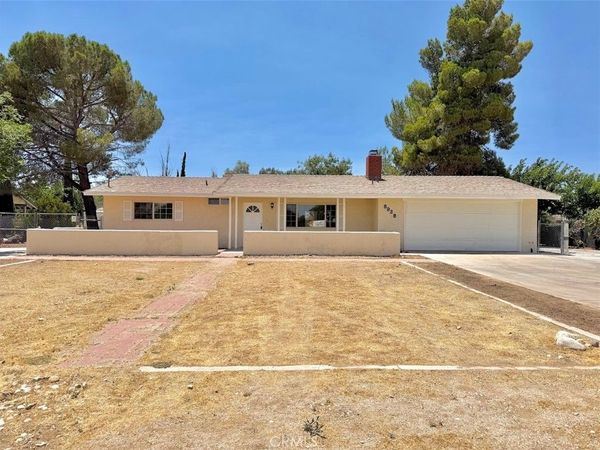 8938 Evergreen, Hesperia, CA 92345