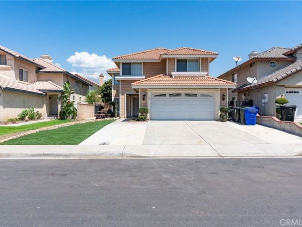 14248 Tuolumne Court , Fontana, CA 92336