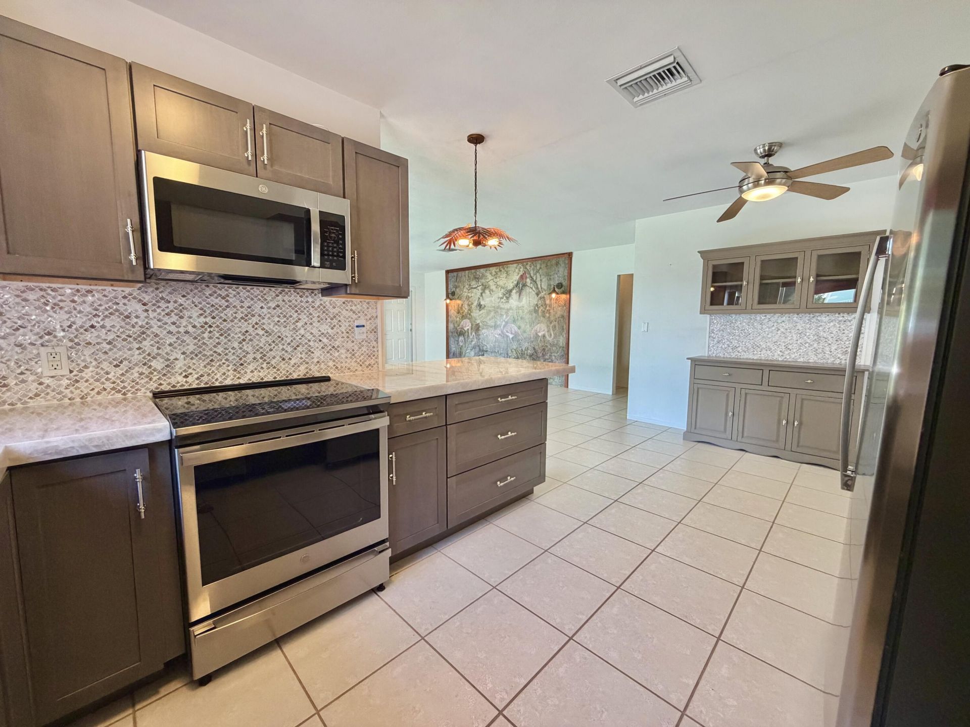 149 N Bay Harbor Drive, Key Largo, FL 33037 Photo
