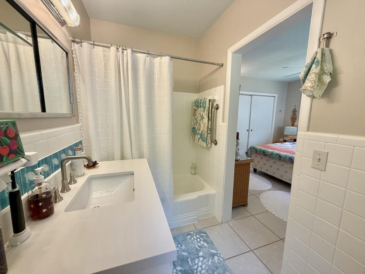 149 N Bay Harbor Drive, Key Largo, FL 33037 Photo