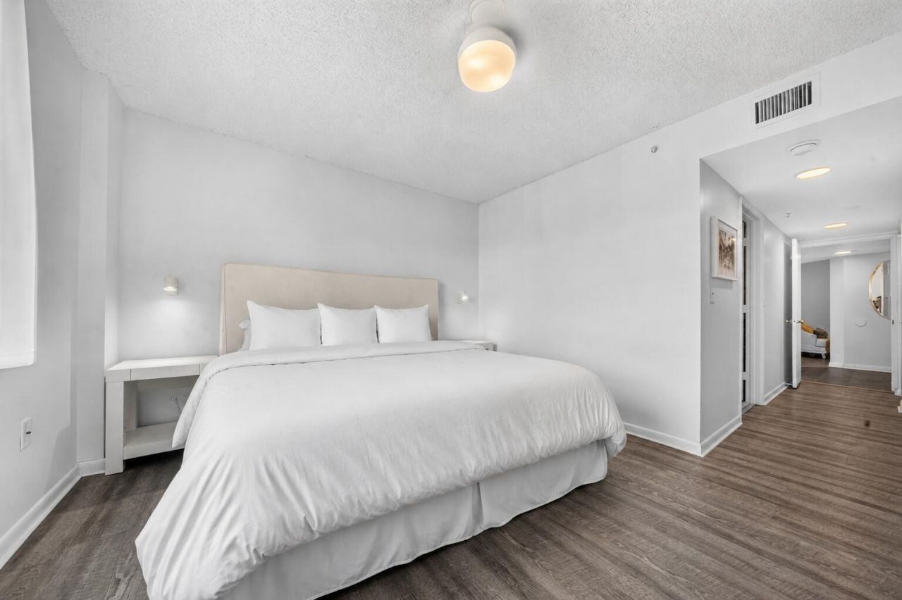 520 SE 5th Ave, Unit 2211, Fort Lauderdale, FL 33301 Photo