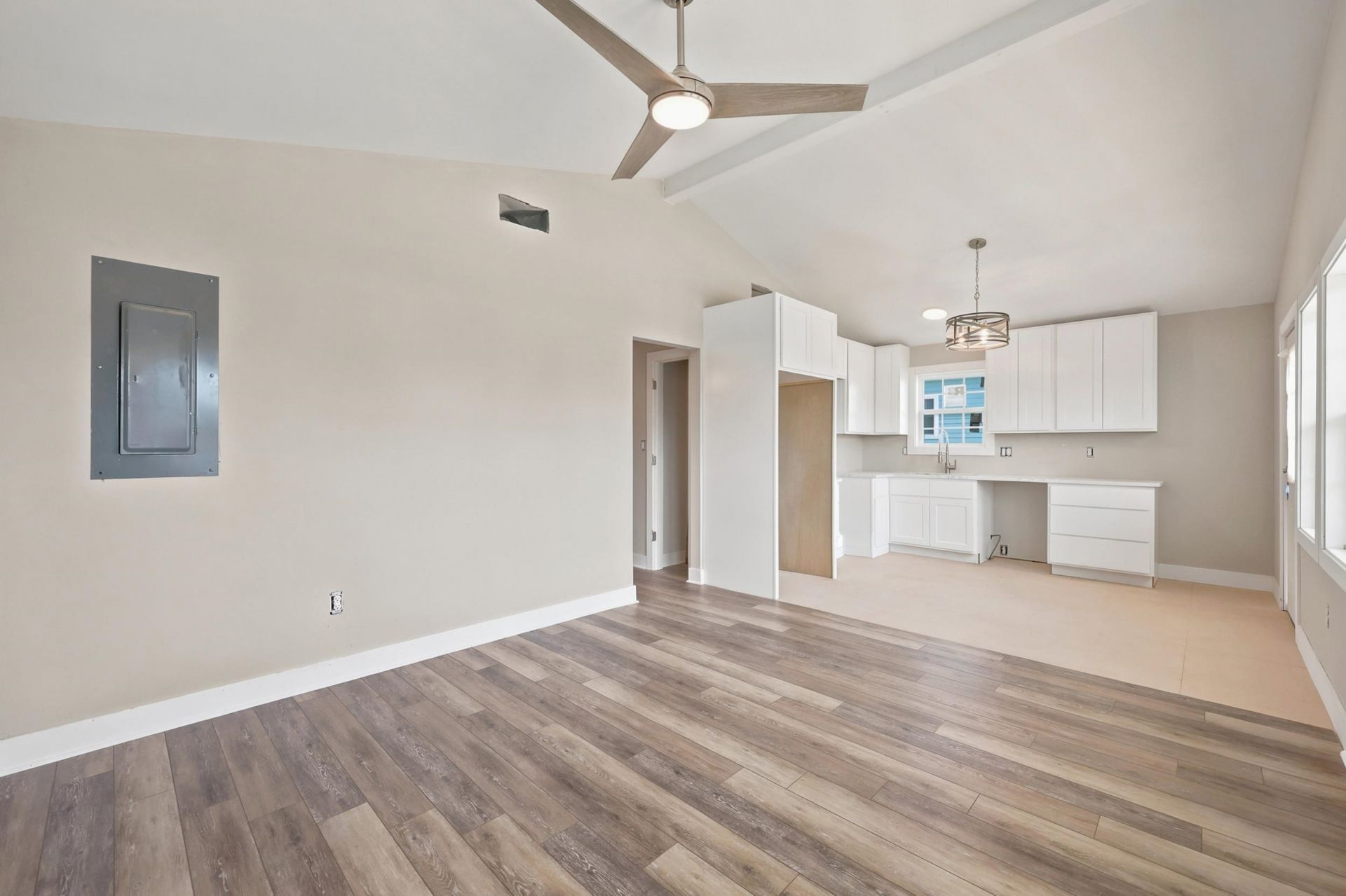 317 29th Ave. N Photo 12