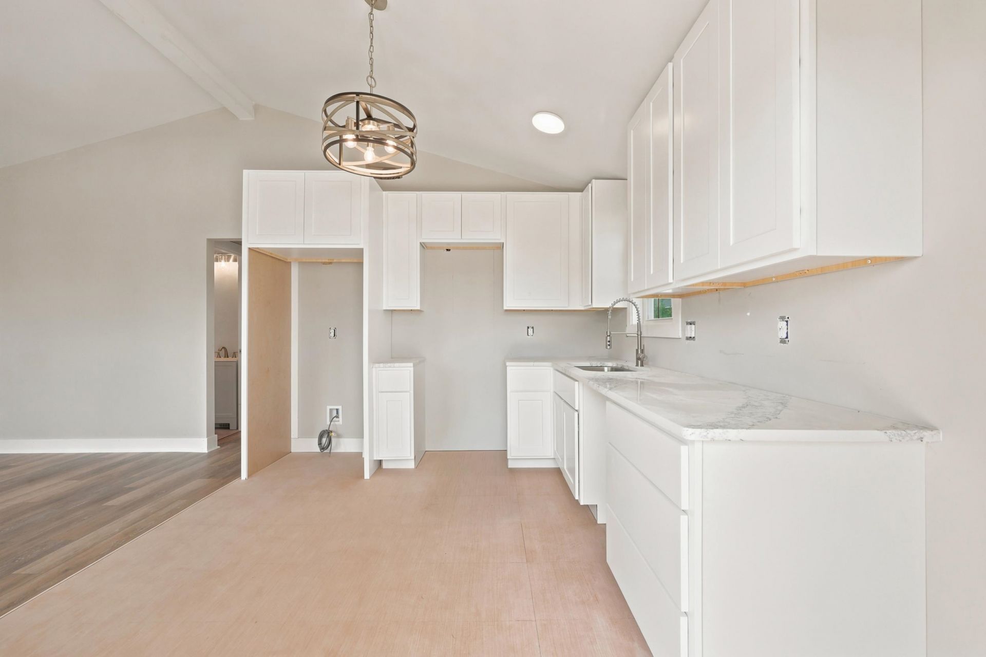 317 29th Ave. N Photo 16