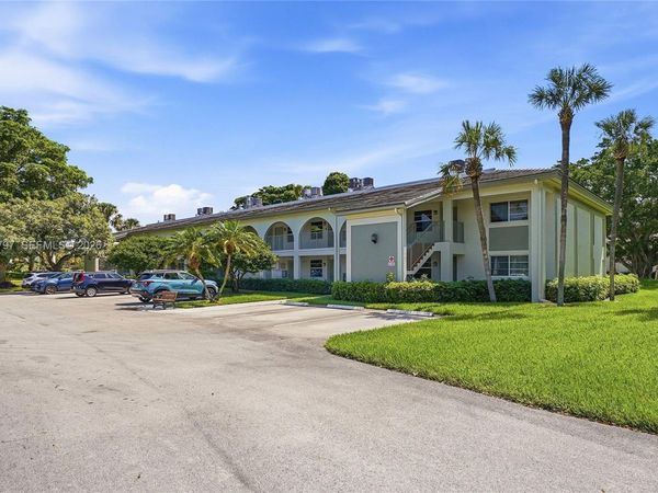 1105 Bahama Bnd , Unit F2, Coconut Creek, FL 33066