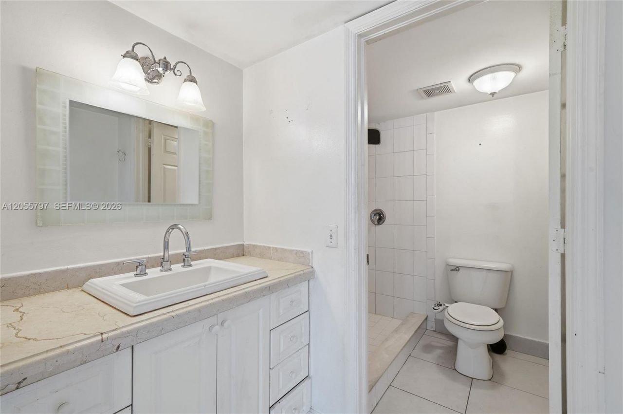 1105 Bahama Bnd, Unit F2, Coconut Creek, FL 33066 Photo