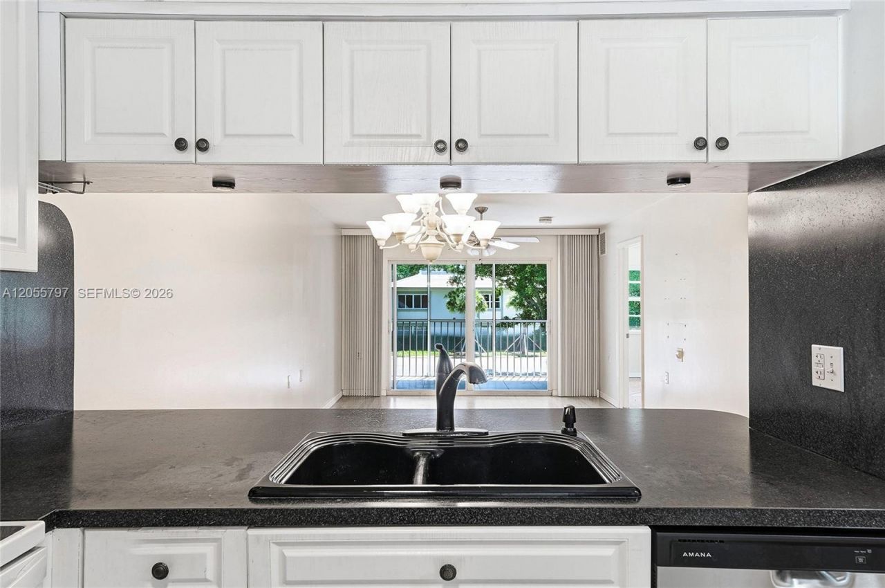 1105 Bahama Bnd, Unit F2, Coconut Creek, FL 33066 Photo
