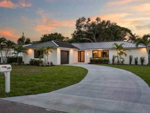 128 W Norfolk Rd , Jupiter, FL 33469