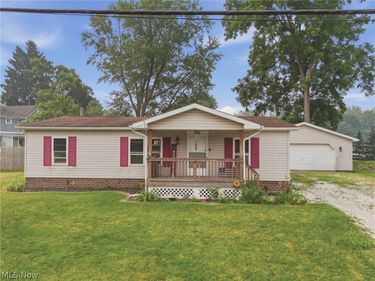 862 S Grant Boulevard, Minerva, OH 44657