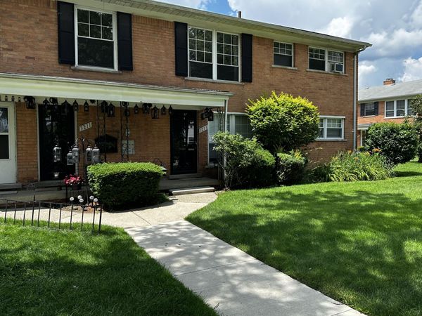 3213 Benjamin Avenue, Unit 3, Royal Oak, MI 48073