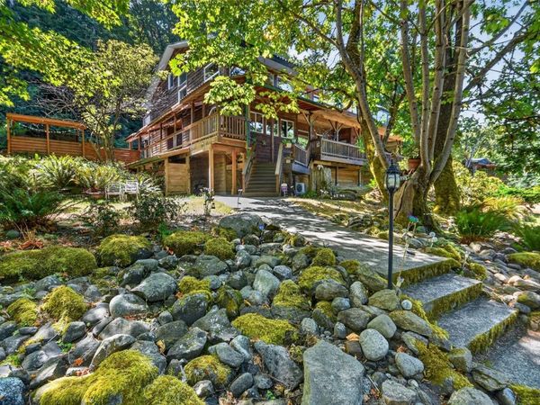 1597 Starbuck Lane , Gabriola Island, BC V0R 1X5