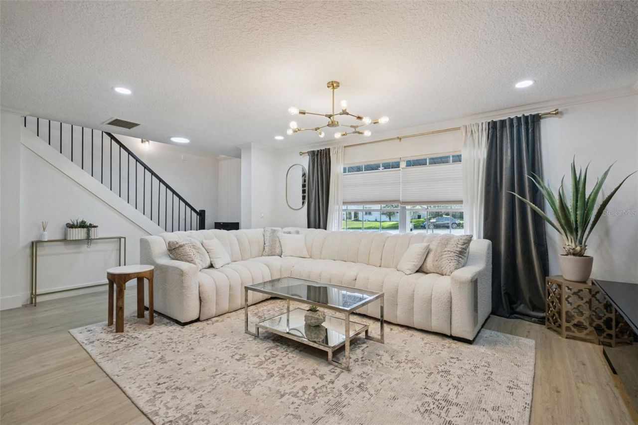 3237 Kew Gardens Lane, Orlando, FL 32812 Photo
