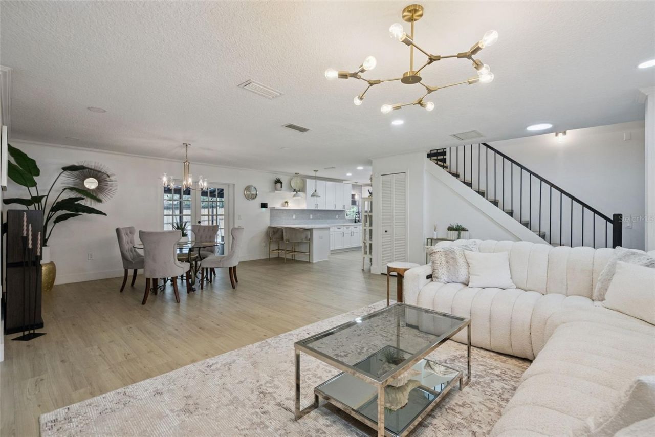 3237 Kew Gardens Lane, Orlando, FL 32812 Photo