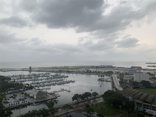 1 BEACH DRIVE SE, Unit 1907, ST PETERSBURG, FL 33701