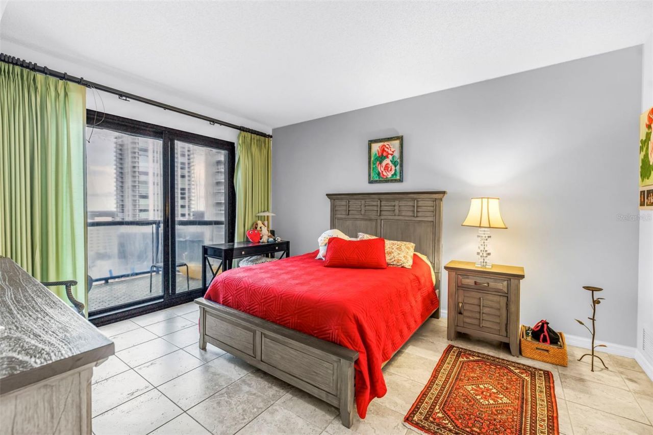 1 Beach Drive Se, Unit 1907, Saint Petersburg, FL 33701 Photo